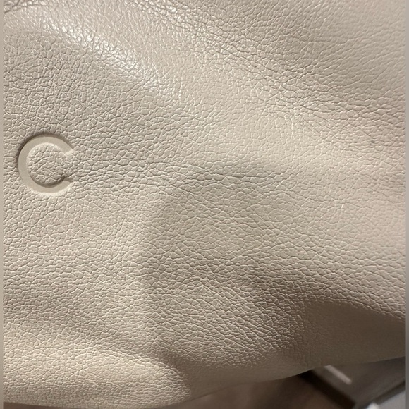 Rose Inc Nude Cream Makeup Bag - Picture 7 of 8